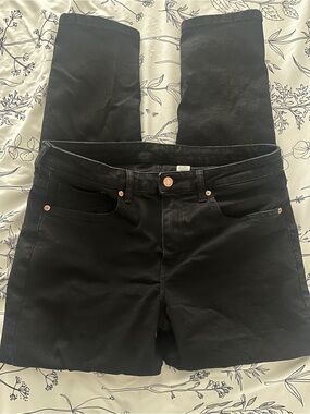 H&M Black aHigh-Waist Girl Friend Jeans Size 31